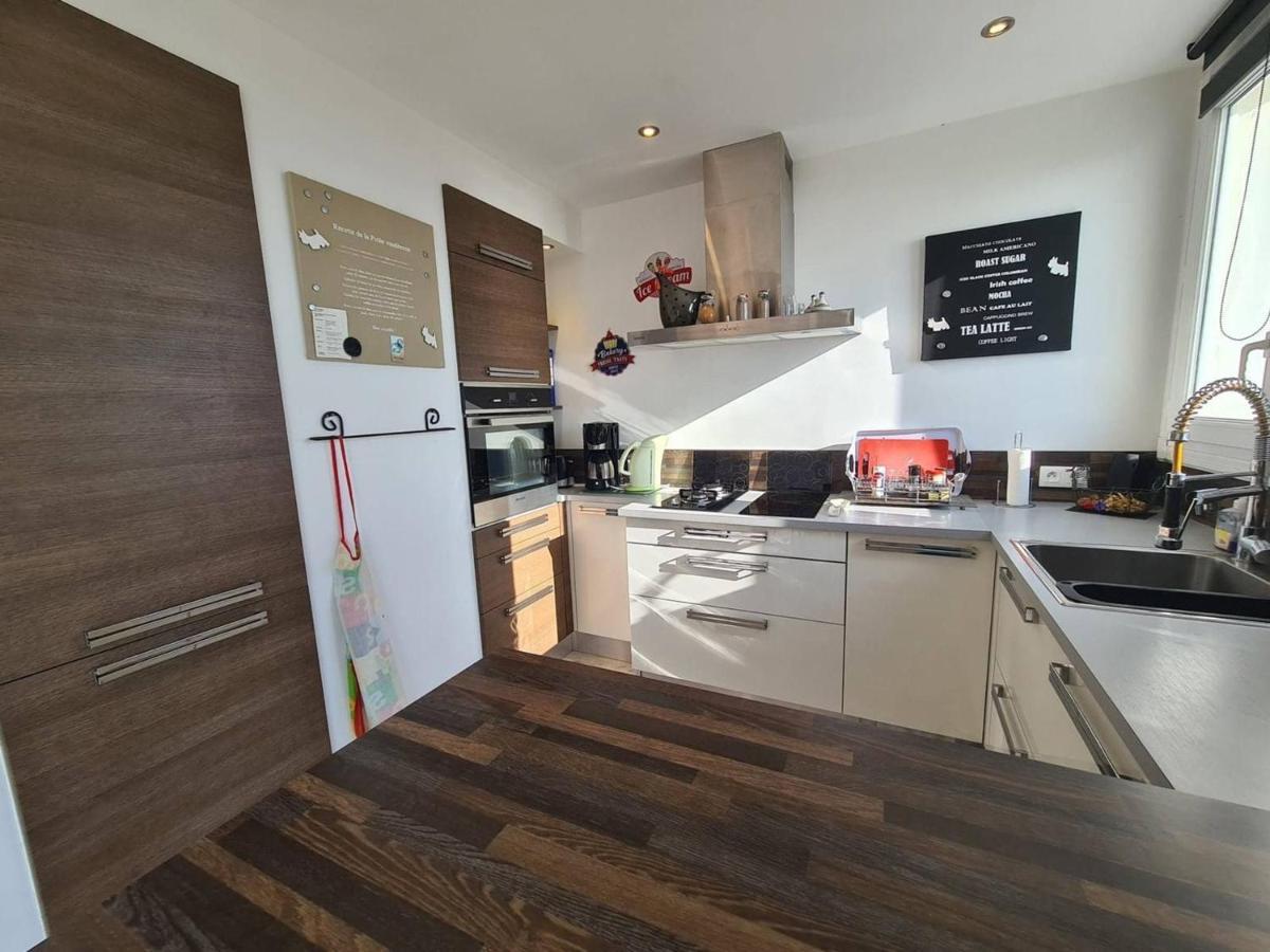 Appartement Moderne 3 Pieces, 6 Couchages, Parking, Proche Plage - Fr-1-224C-648 Saint-Jean-de-Monts Kültér fotó